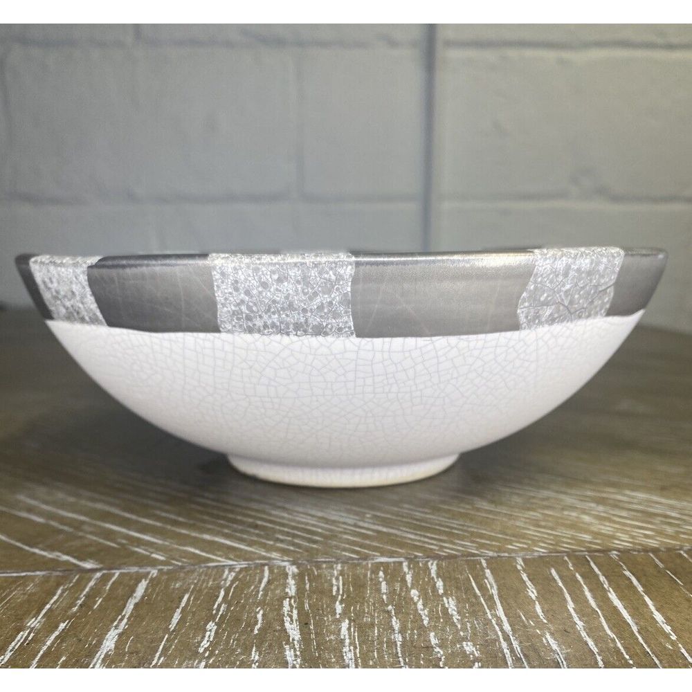 Michael Wainwright Art Pottery Ceramic Bowl Platinum Crackle Ivory Gray - Picture 4 of 15
